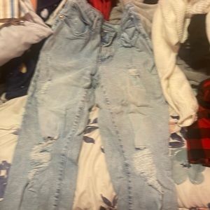 Im trying to take as many things as i have from my closet i no longer have space